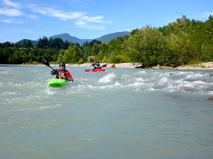 Squamish-river-kayaking-thumb